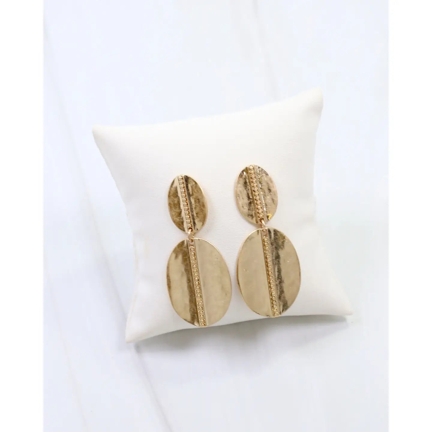 Averie Hammered Oval Drop Earring Worn Gold